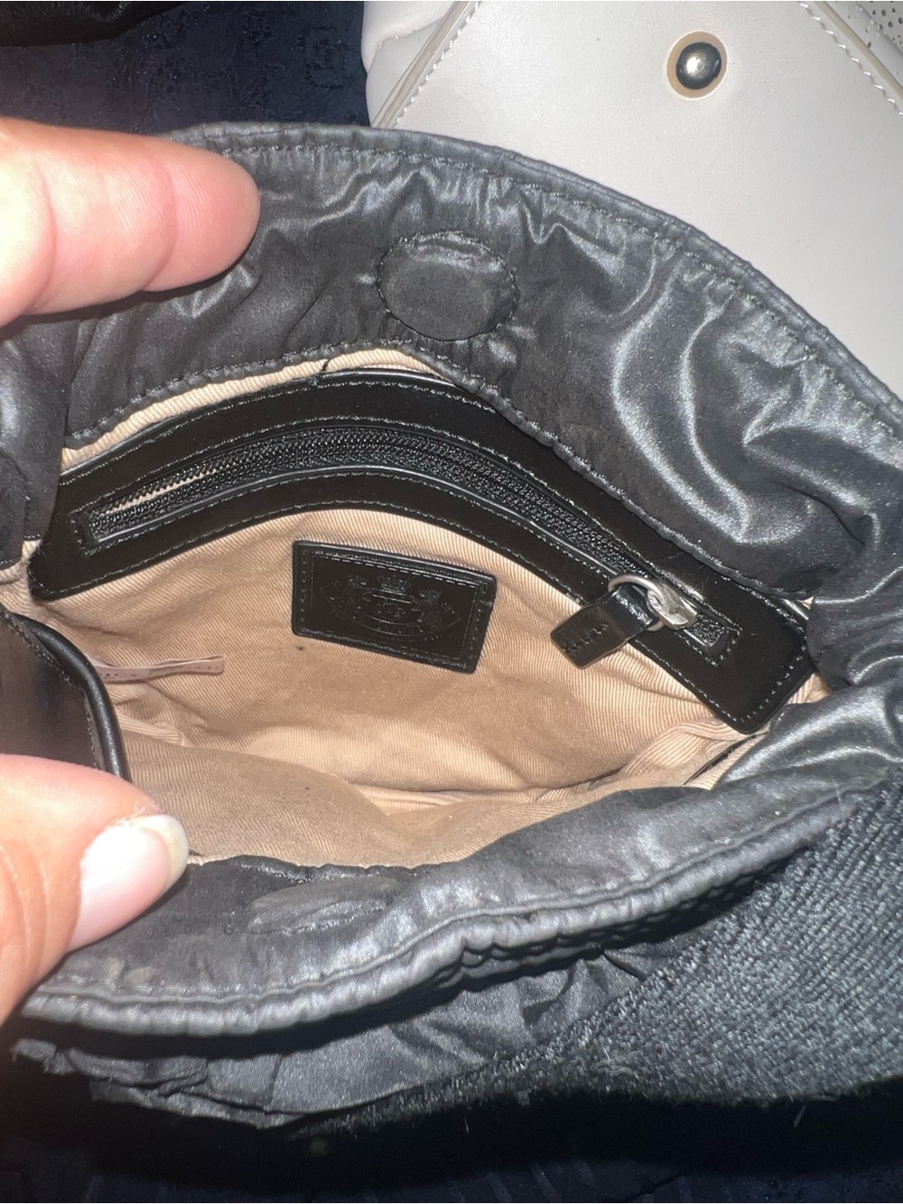 Handbag bundle (read description) - Picture 3 of 5